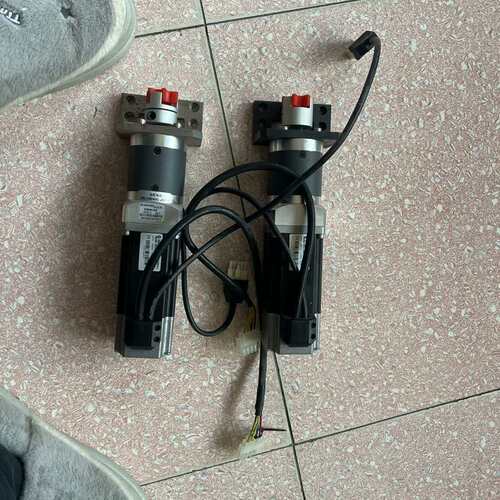 议价森创60LCB040C-J00000电机 400W 3000可维修