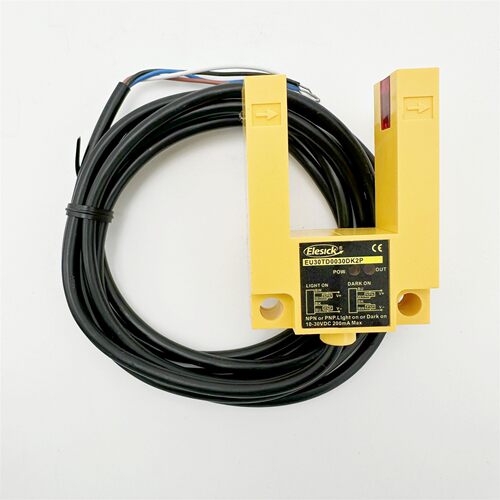 全新平层感应器平层光电开关EU30TD0030DK2P适用埃尔法电梯