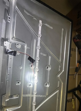 适用康佳LED32E330C灯条SZKK32D10-ZC42AG-02D 303SK320069D灯管