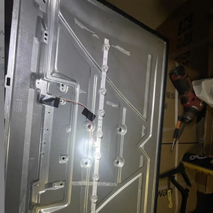 适用康佳LED32E330C灯条SZKK32D10-ZC42AG-02D 303SK320069D灯管