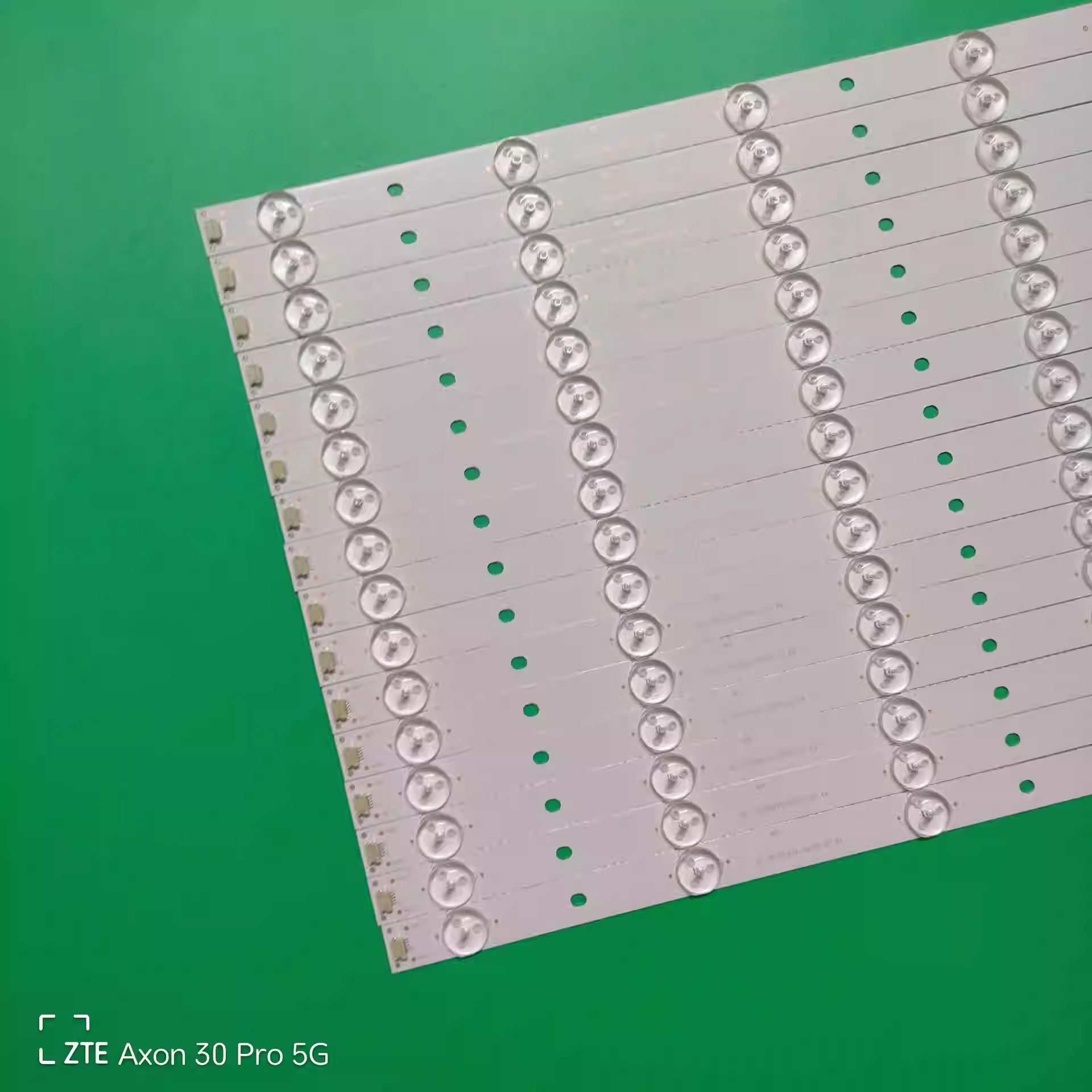 适用70寸希沃平板H70EB S70EA S70EB F70EA灯条MBL-70038DG09KZ0