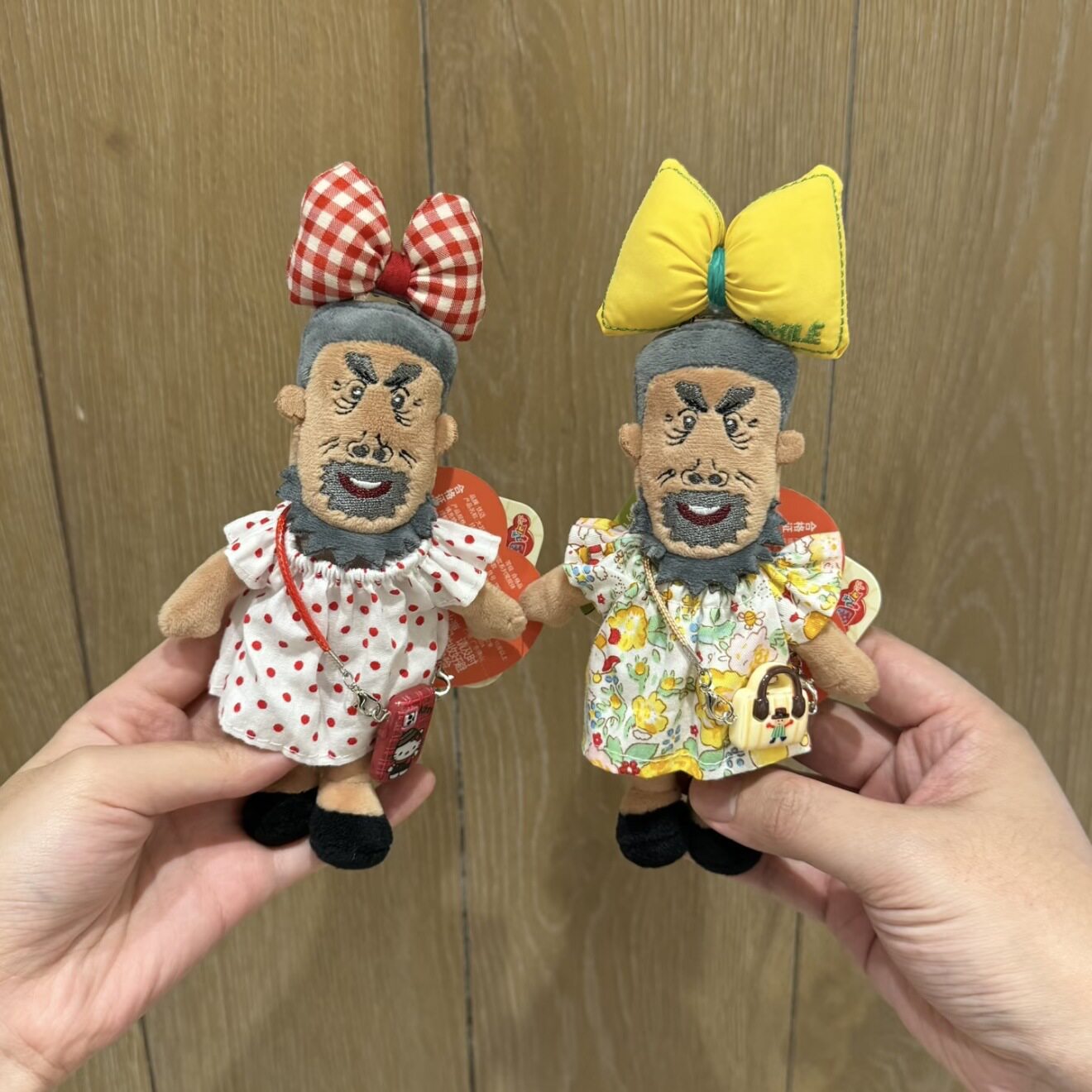 正版牛爷爷大耳朵图图书包挂件