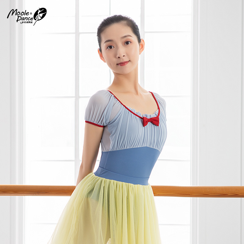 小茉莉白雪公主连体服