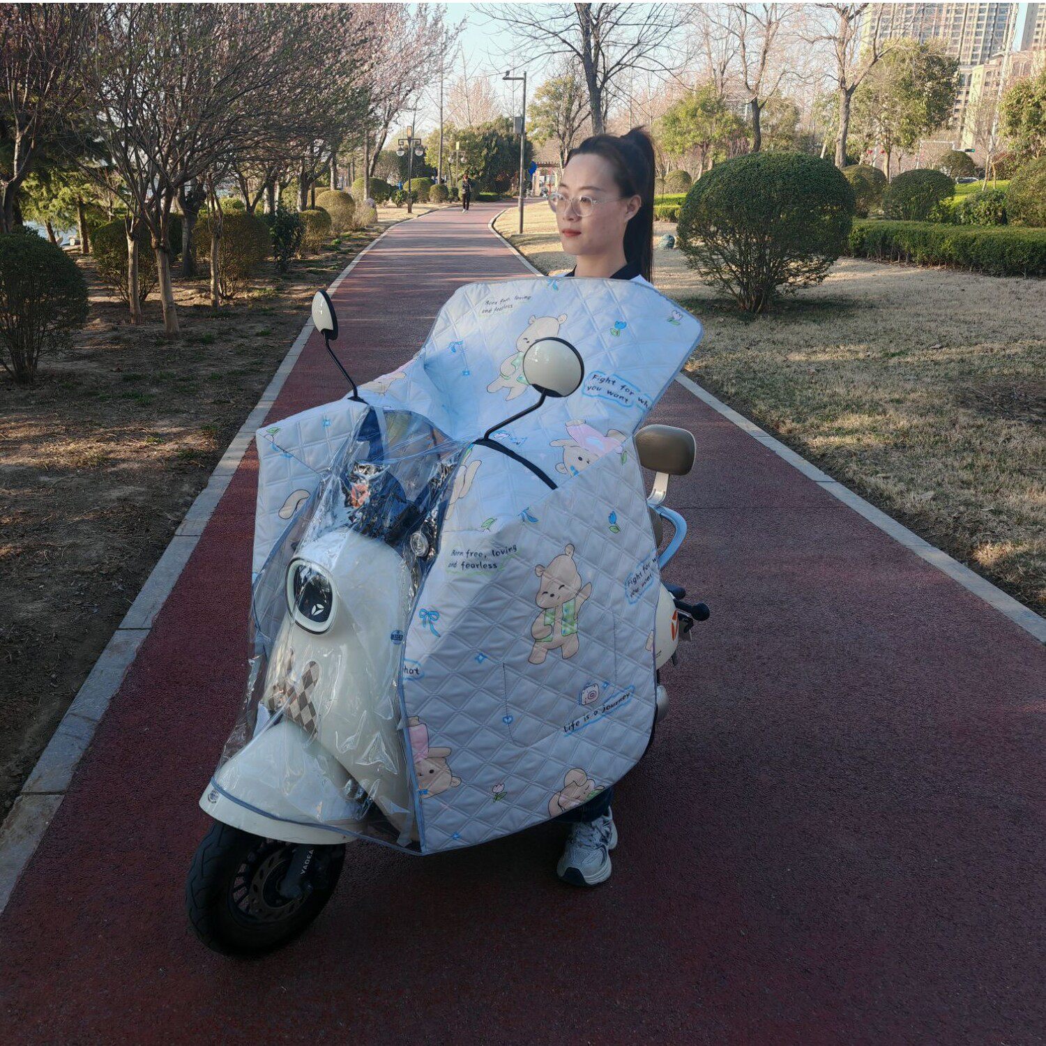 电动车挡风被夏季薄款电瓶电车摩托车遮阳防水挡风防晒罩装备神器