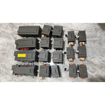 S7-200PLC一堆如下 议价