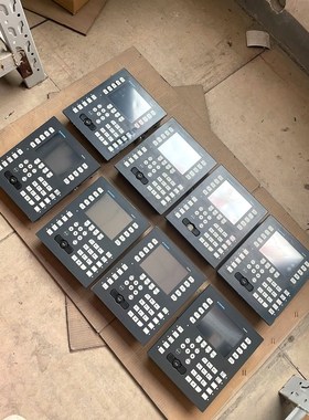 施耐德触摸屏XBTGK2330.橙色如图所示.目测9成新 议价