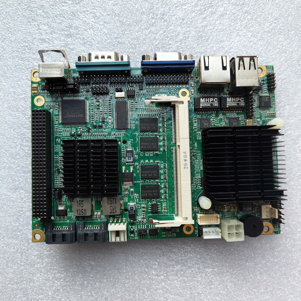 9成新研祥EC3-1813CLD2NA(B) VER C0 议价