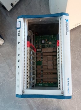 美国 NI PXIe-1062Q 779633-01 机箱 议价