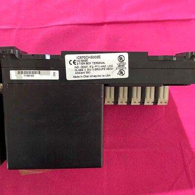 GE IC670CHS002E原装实物拍摄顺丰到付 可 议价