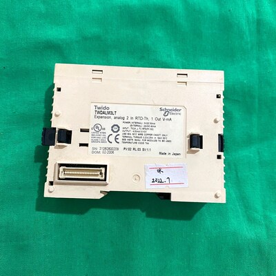 施耐德TWDALM3LT原装实物拍摄顺丰到付 可 议价