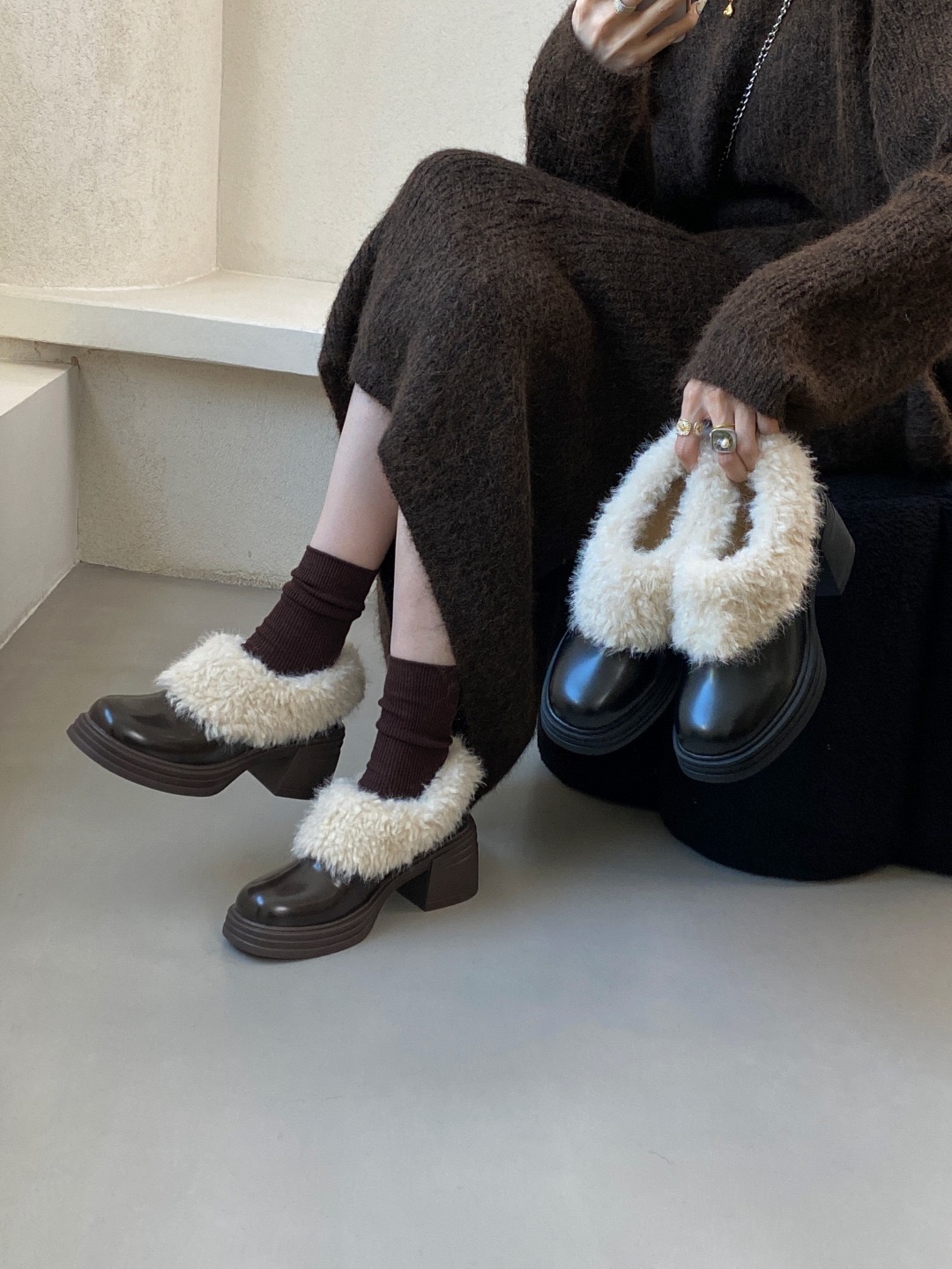欧美风高跟鞋复古毛毛鞋女粗跟一脚蹬加绒保暖棉鞋时尚通勤小皮鞋