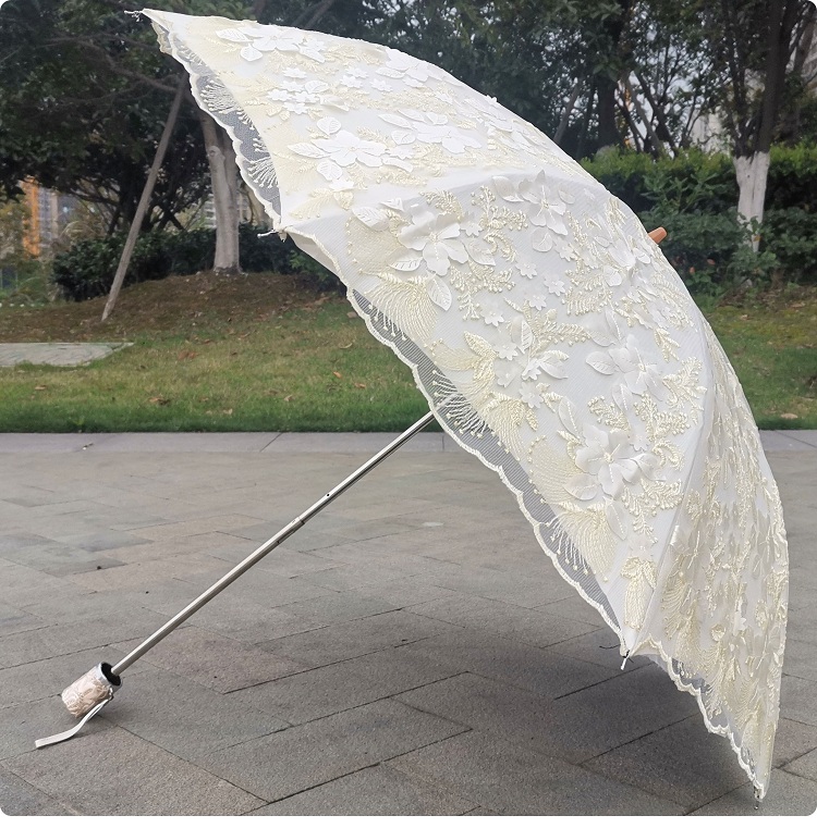 新款高档二折黑胶防晒防紫外线遮阳伞双层蕾丝刺绣公主折叠洋伞女