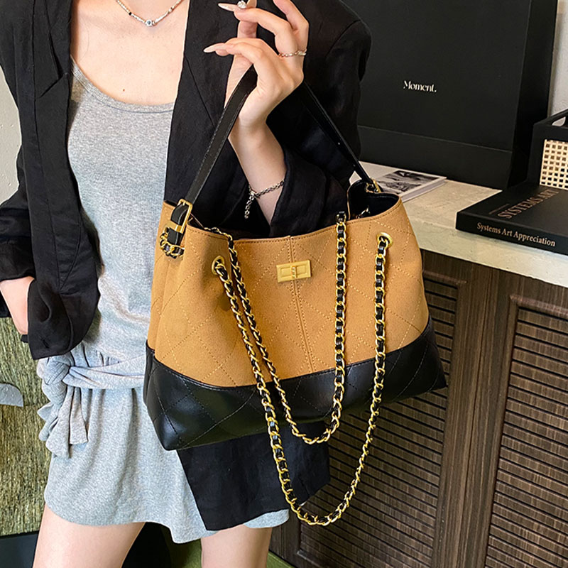 拼色大容量托特包2025新款气质百搭上班通勤链条高级感斜挎包