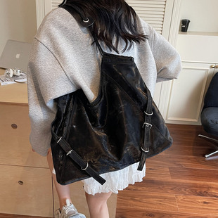 高级感通勤包包2025新款 百搭简约简约大容量单肩包 女式 托特包时尚