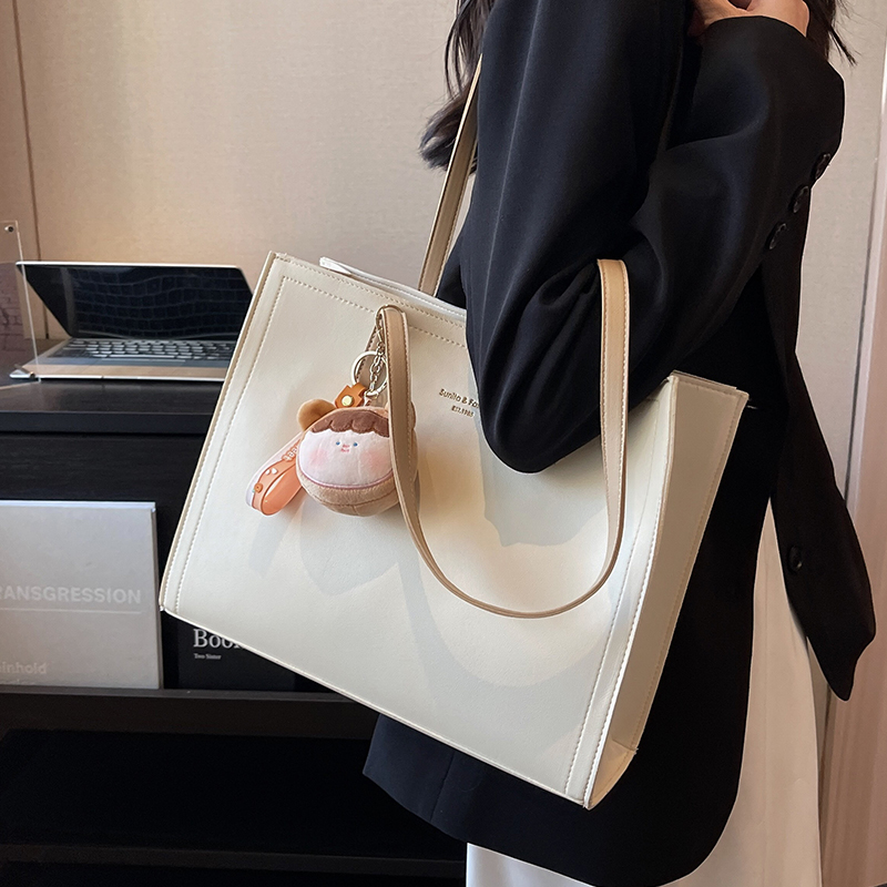 大容量时尚简约手提包包女2025春夏小众质感托特包休闲百搭单肩包