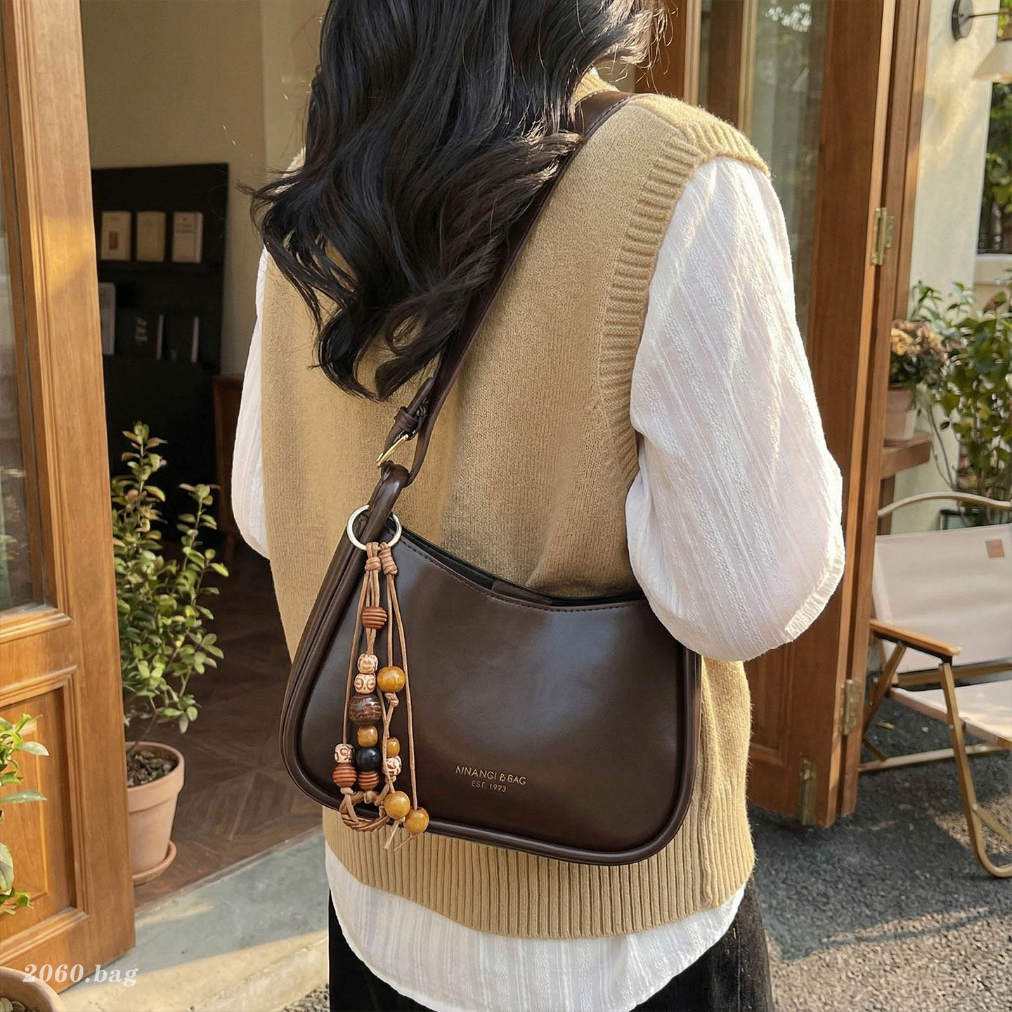 韩版复古腋下包女2025新款休闲轻奢小众高级感通勤单肩包高级感,箱包皮具/热销女包/男包,腋下包,淘宝优惠券,粉丝福利购,淘宝优惠卷