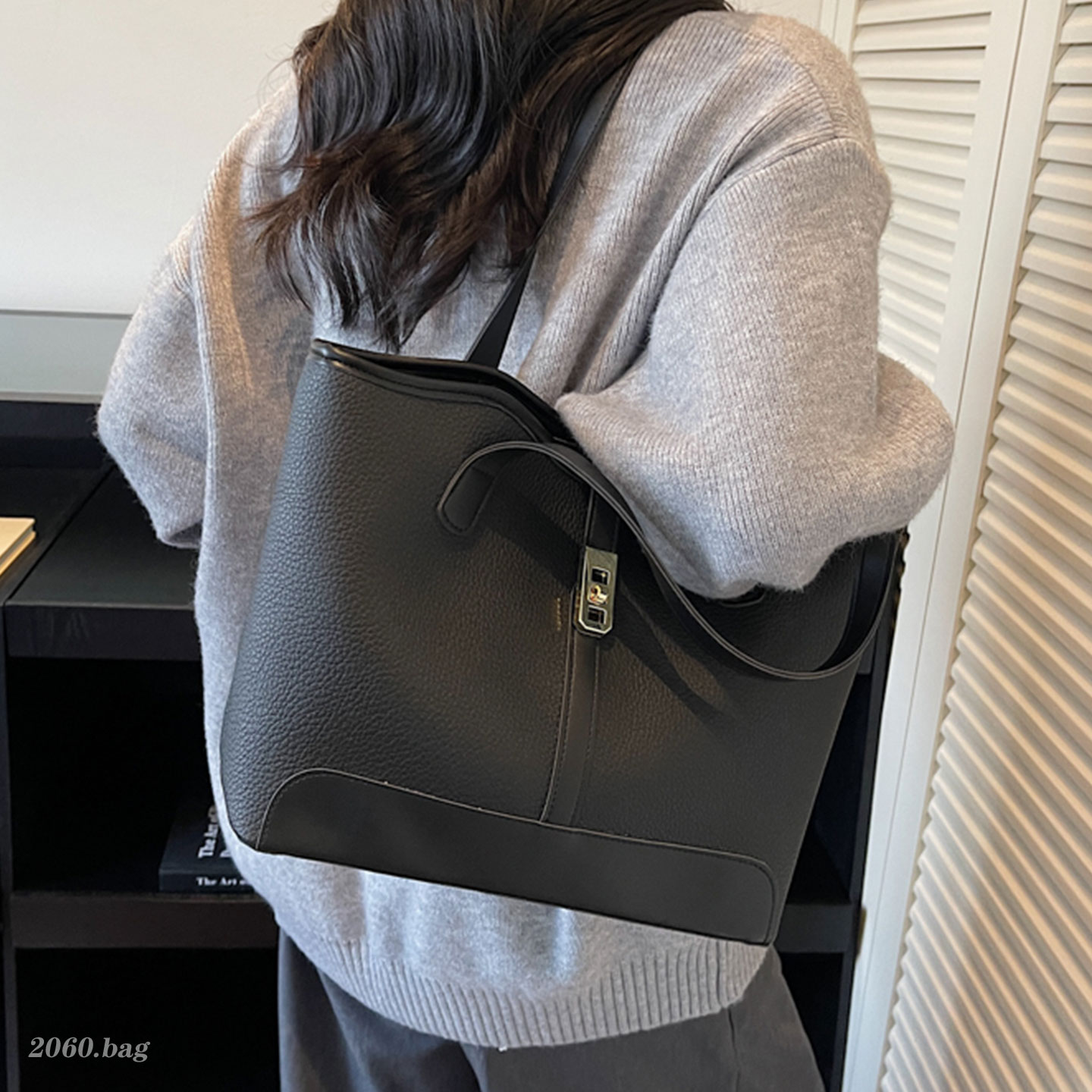 洋气精致百搭高级皮质时尚气质简约单肩手提2025秋季女式托特包