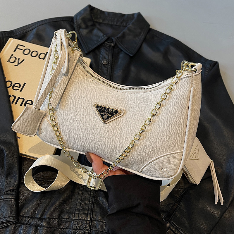韩版时尚复古高级质感链条手提通勤包包女2025夏季新款斜挎饺子包,箱包皮具/热销女包/男包,腋下包,淘宝优惠券,粉丝福利购,淘宝优惠卷