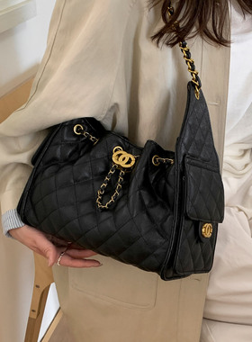 高级感菱格链条单肩包2025大容量女通勤气质休闲抽带秋季斜挎包