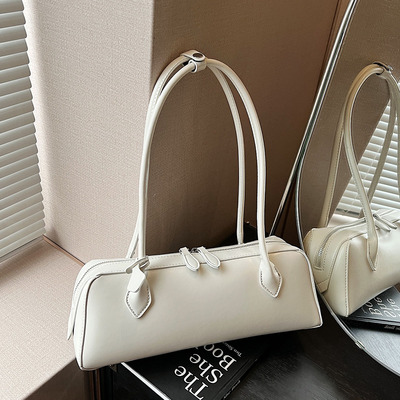 2025年新品上市时尚潮流腋下包