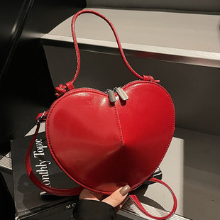 韩国ins潮流个性手拎爱心包2025春季新款时尚百搭单肩包小众女包