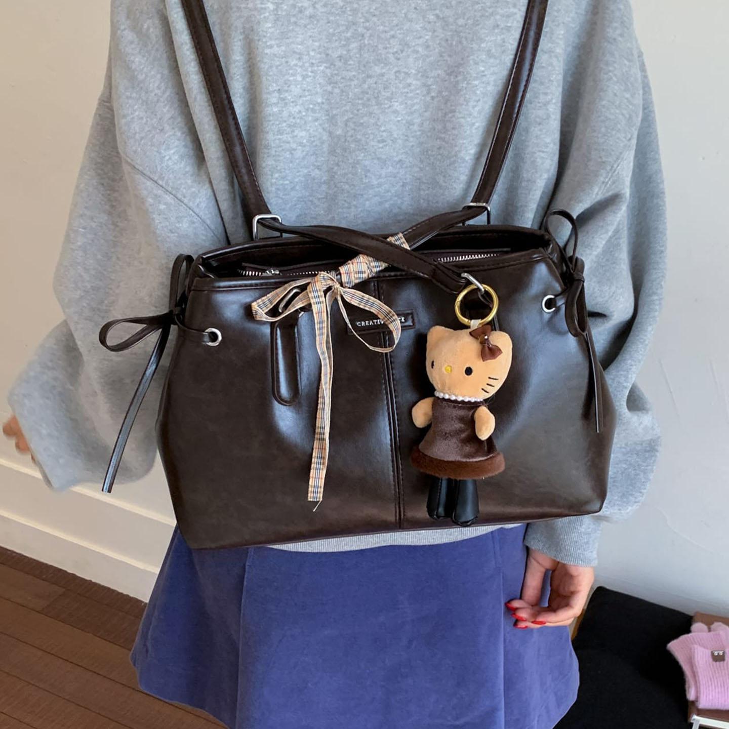 韩国新款高级感ins复古简约托特包2025大容量时尚潮女式双肩包