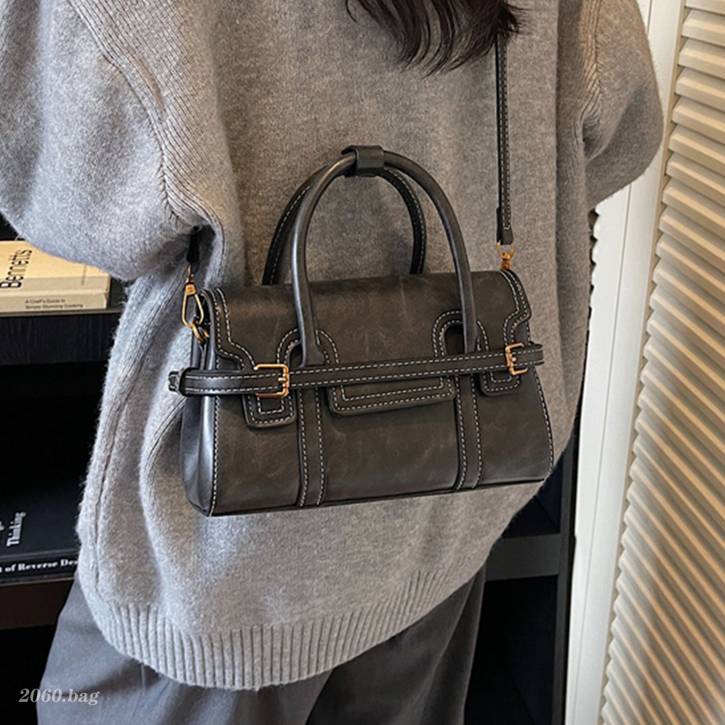 气质时尚精致百搭简约单肩斜挎洋气皮质2025冬季女式手提小方包包