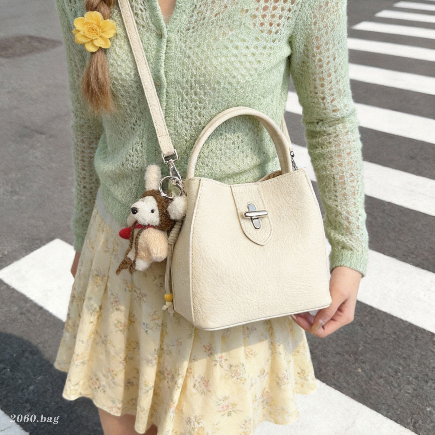 高级感百搭通勤水桶包包2026女式休闲气质新款单肩斜跨包时尚潮