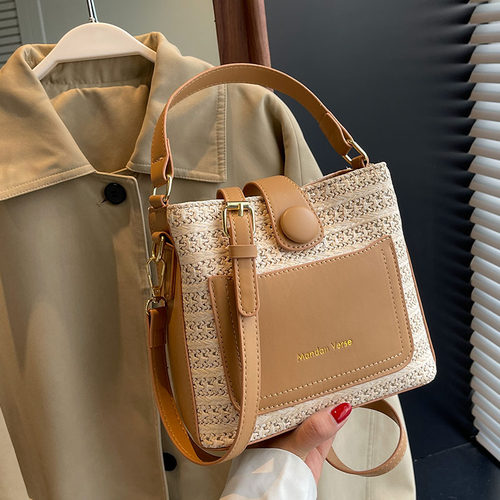 2060简约百搭单肩斜挎包