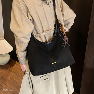 潮 斜挎包包女时尚 简约麂皮绒冬季 大容量单肩包2025百搭气质新款