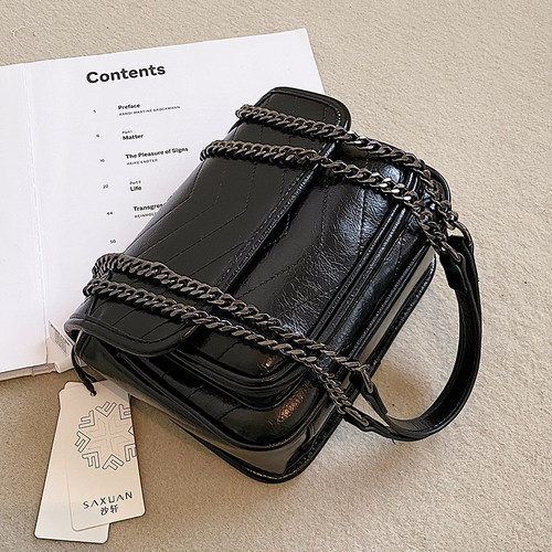 2060绣线百搭小方包包