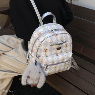 小熊印花可爱双肩背包女2025新款 大容量休闲旅游书包学生上课背包