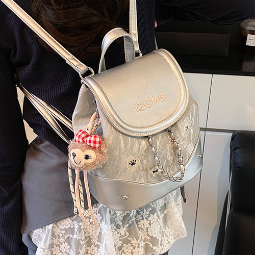 小众百搭精致女式双肩包2026夏季爆款休闲百搭迷你小背包旅行背包