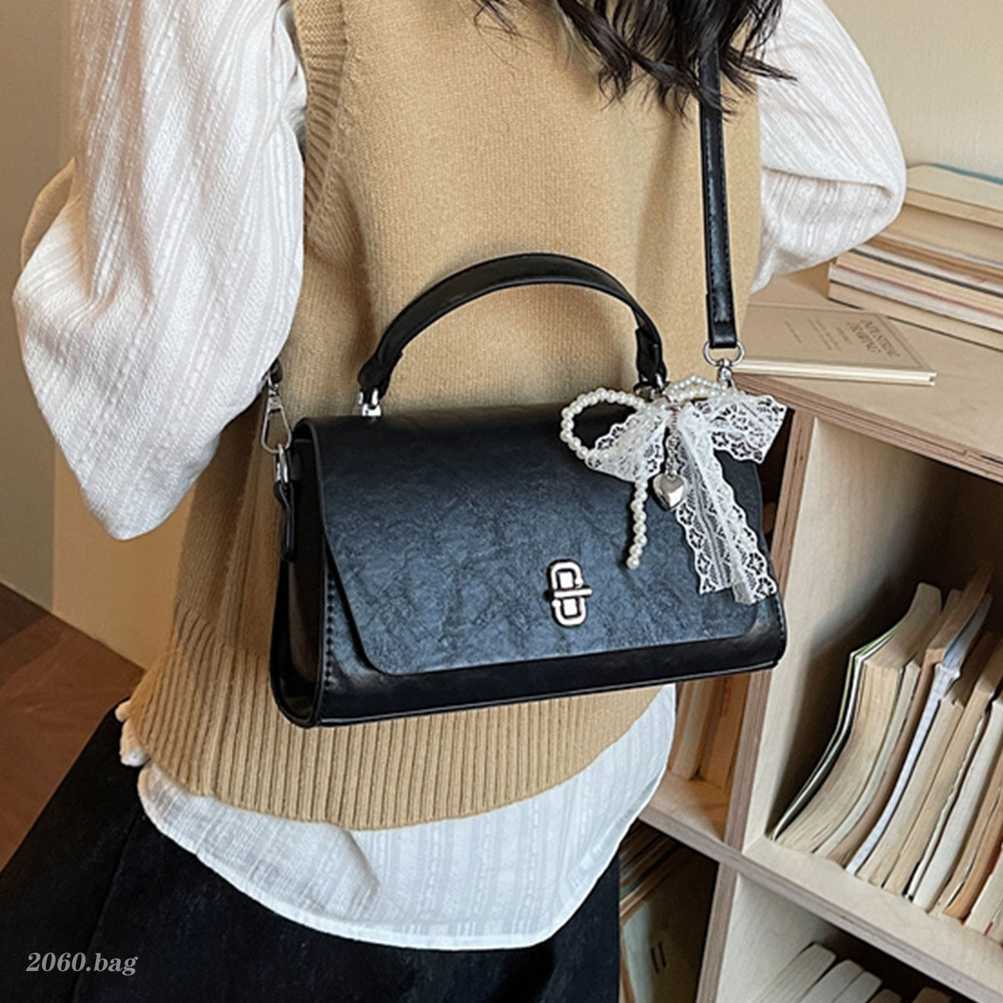 2026新款时尚气质百搭简约高级感单肩斜挎手提小方包休闲通勤洋气,箱包皮具/热销女包/男包,小方包,淘宝优惠券,粉丝福利购,淘宝优惠卷