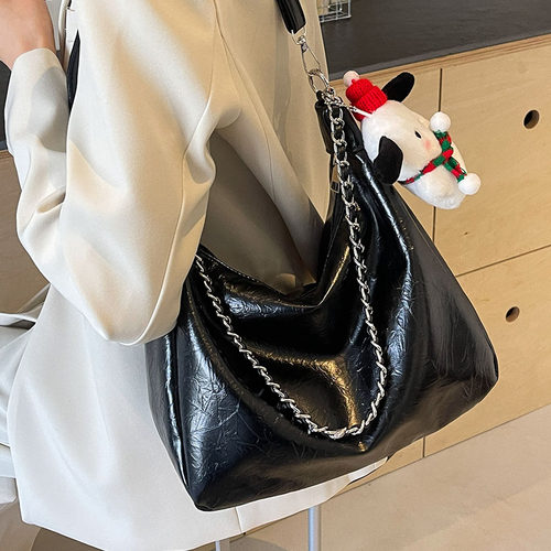 2060单肩斜挎包小日韩