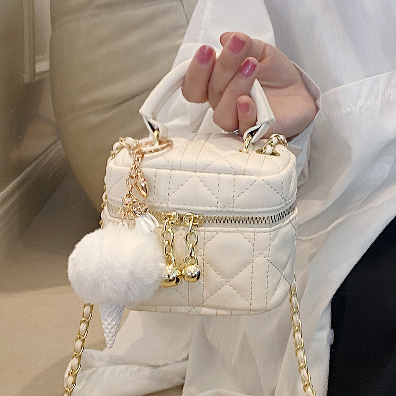 小众绣线链条包包女2025新款高级感百搭手提迷你包秋冬单肩斜挎包