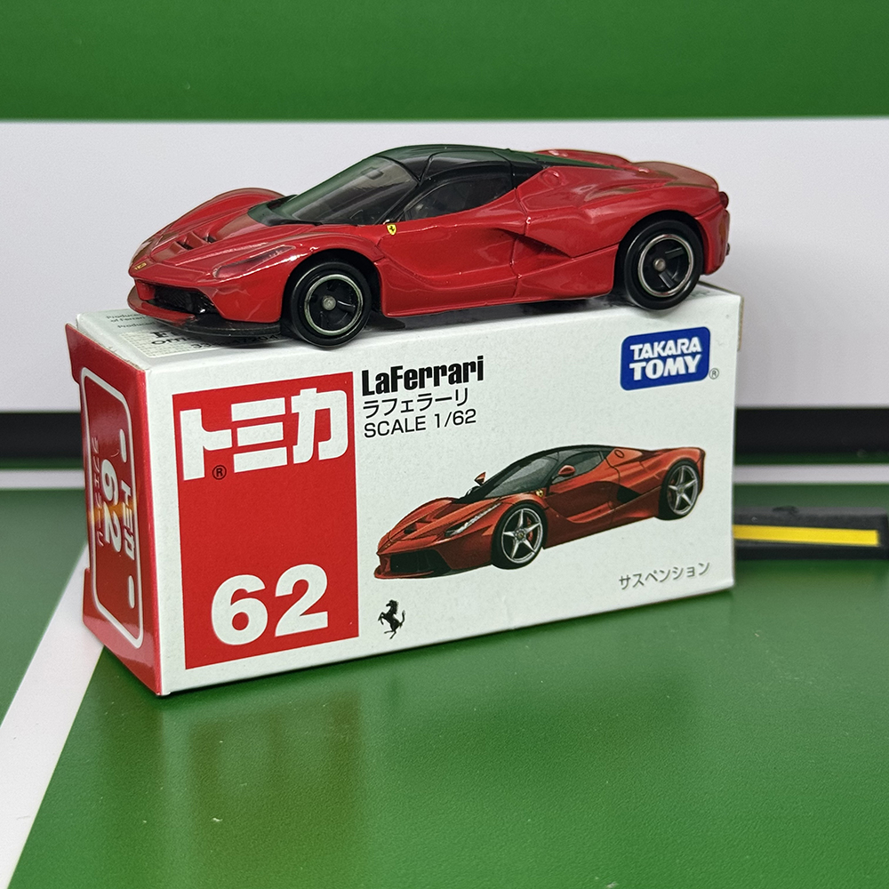 TOMY多美卡合金模型汽车摆件1/62红白盒62号法拉利拉法收藏玩具车