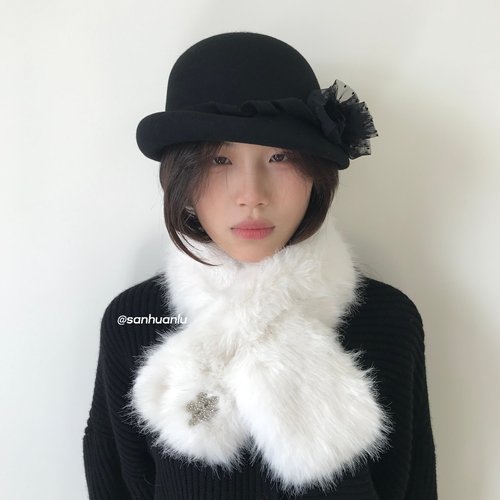 三环路雪花水钻毛毛围巾