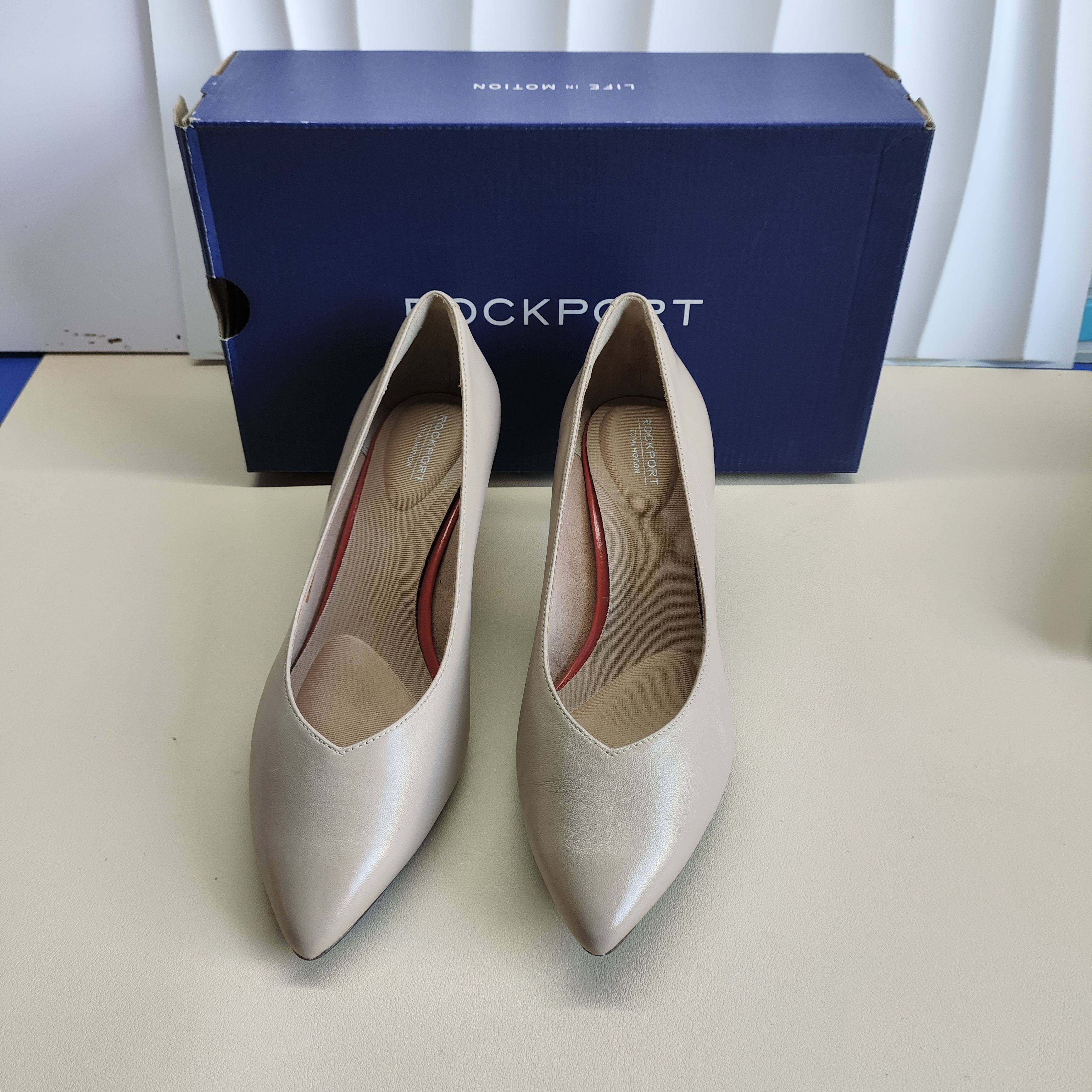 ROCKPORT乐步撤柜正品羊皮米色时尚尖头舒适通勤软底工作女单鞋W