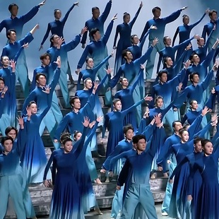 男女群舞团体练功服势不可挡舞蹈演出服古典民族开场舞合唱表演服