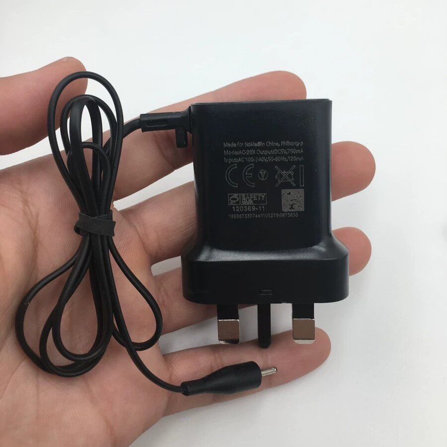 适用诺基亚充电线6111 6101 6102 6120 6300小头小孔英规充电器