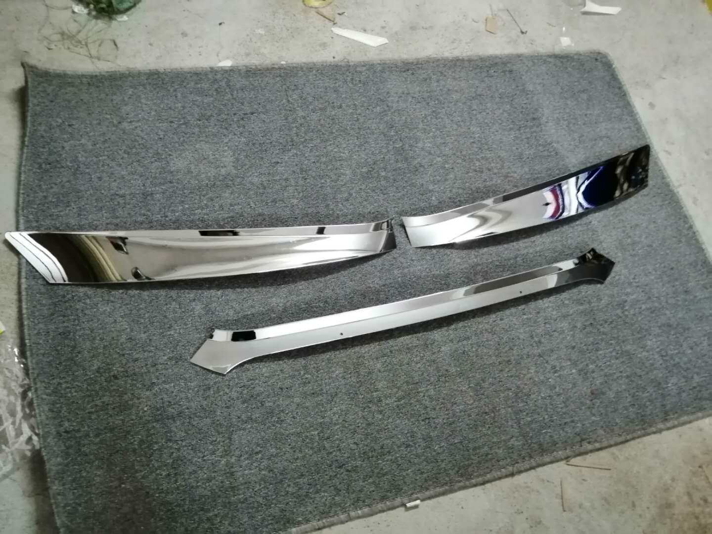 10-15款ix35机盖饰条 进口格锐/IX45新胜达中网前脸改装专用亮条