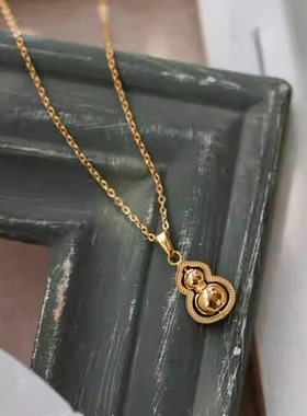 镀18K金旋转小葫芦吊坠项链