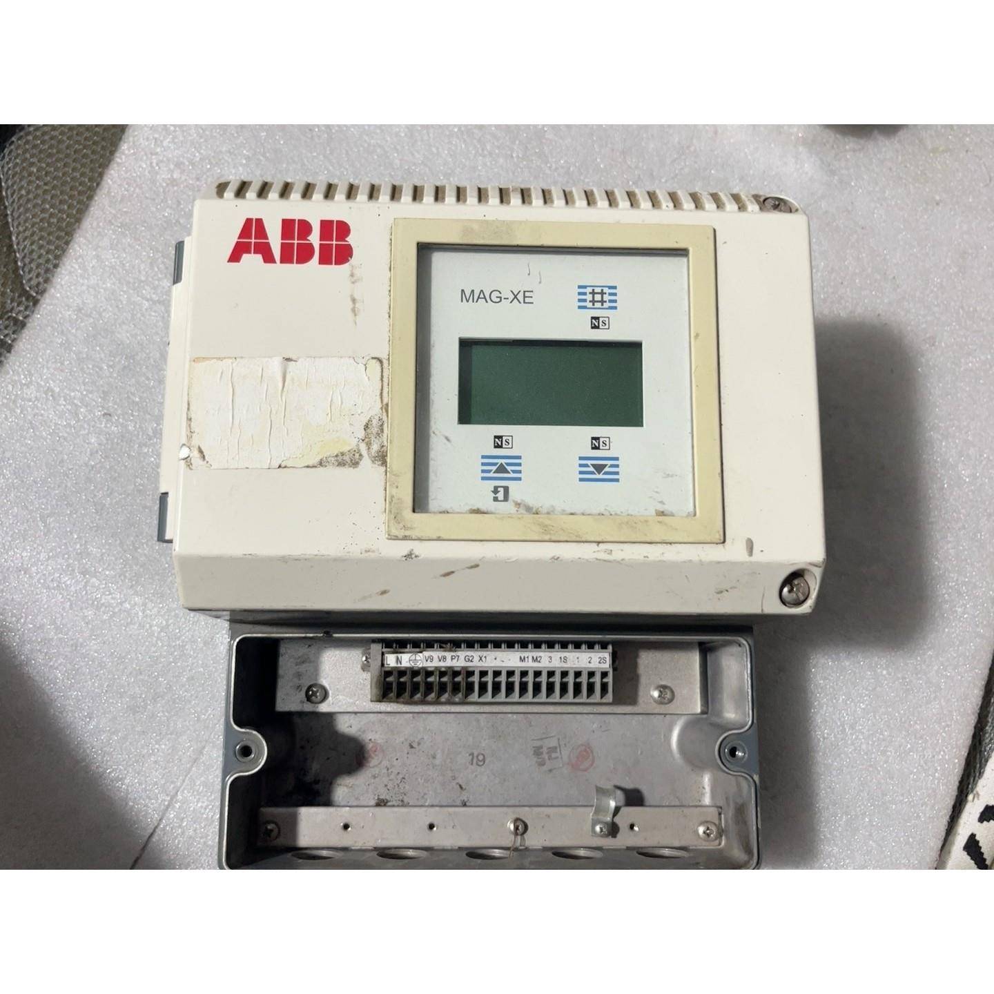 议价议价议价ABB电磁流量计 Mag-XE E4 信号转换器议价议价议询价