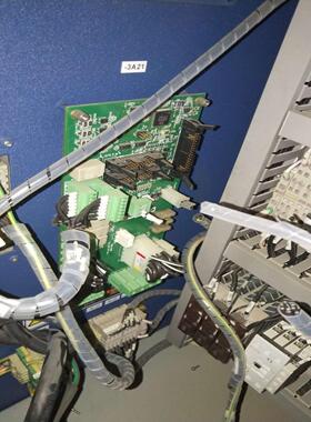 信诺点胶机控制板     VP13H02492  现货实照  到付询价