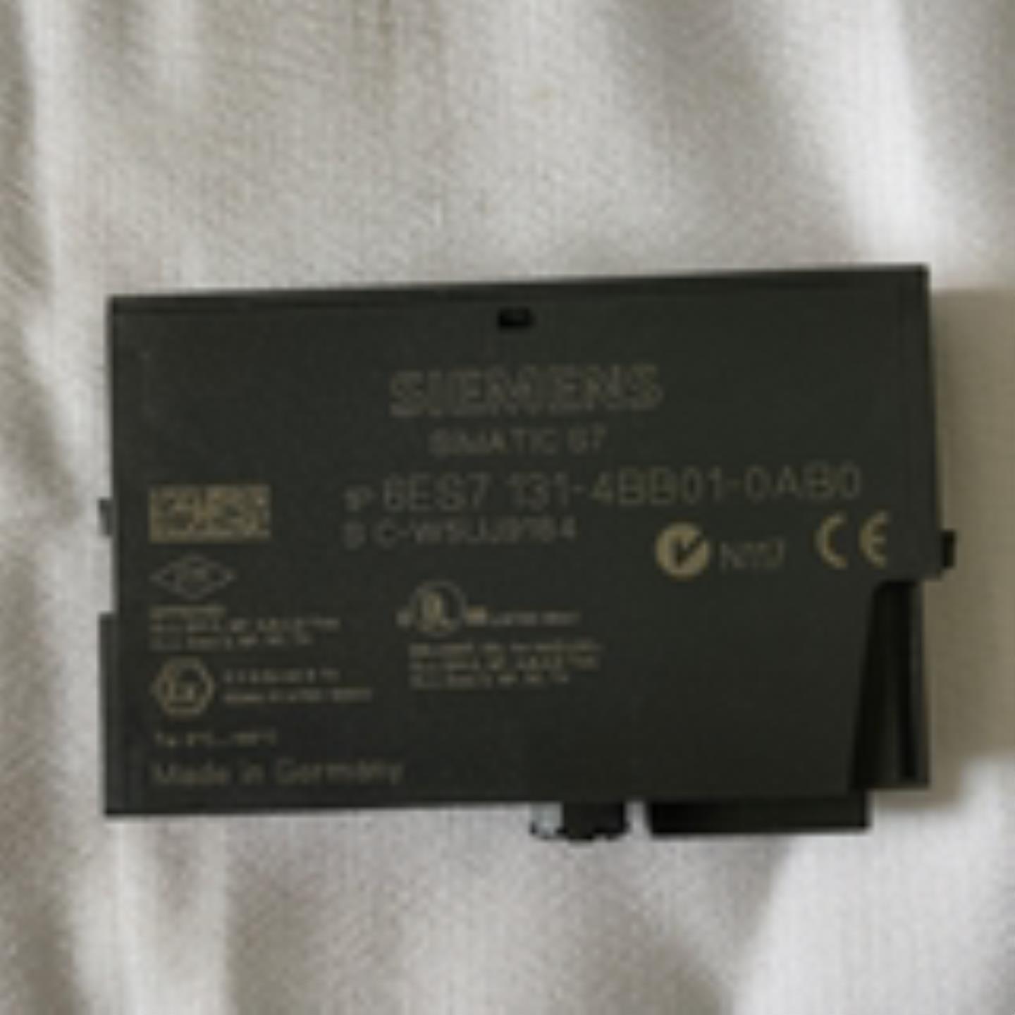 6ES7 131-4BB01-0AB0 西门子 PLC 模块 6ES7 131-4BB01-0AB0询价