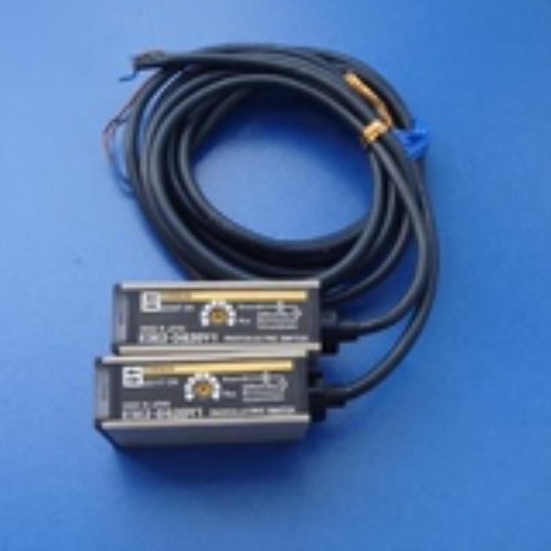 正品 光电开关E3E2-DS20Y1 E3E2-R1Y2  E3E2-3DY2  E3E2-DSY1