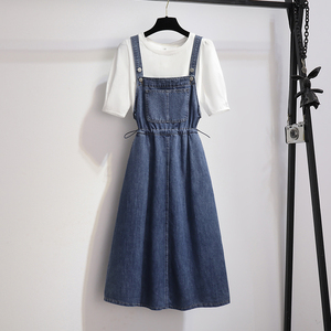 牛仔背带裙女装夏季2023年新款收腰显瘦吊带连衣裙子两件套裙搭配