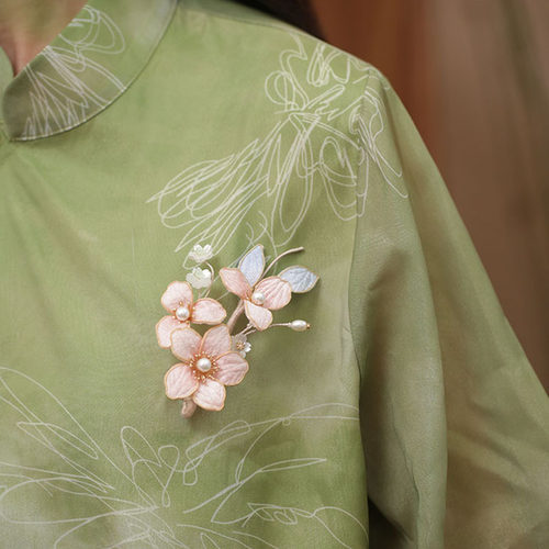 古风粉色布艺花朵胸针汉服装饰女