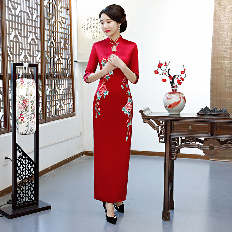 旗袍女婚礼妈妈喜婆婆端庄大气红色长款高开叉中式复古走秀演出服